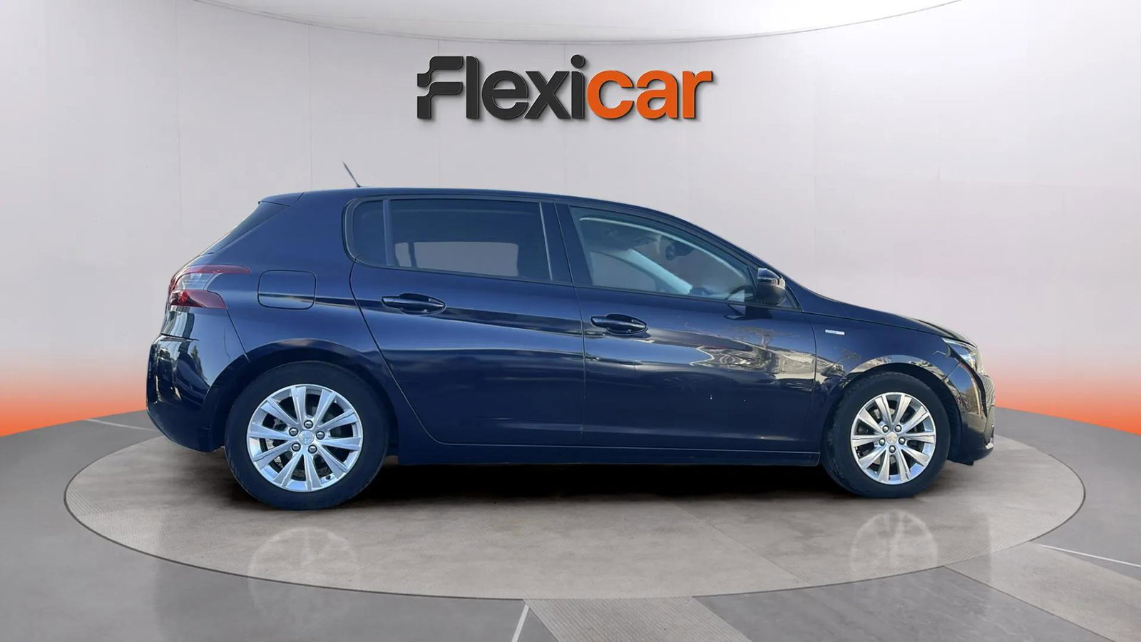 https://cdn-flexicar.caraffinity.it/public_appraisal_images_pro/images/stock/183398/DxYJONucVq__1_3_Exterior_peugeot _d832939cbbc74ac1a51cb5e44fea915d_Exterior_3.jpeg.jpg